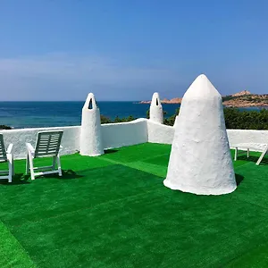 https://appartamenti-in-villa-la-marinedda.in-sardinia.net
