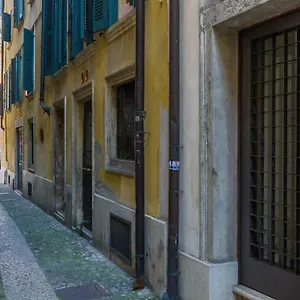 https://maison-porta-leoni.hotelinveneto.com